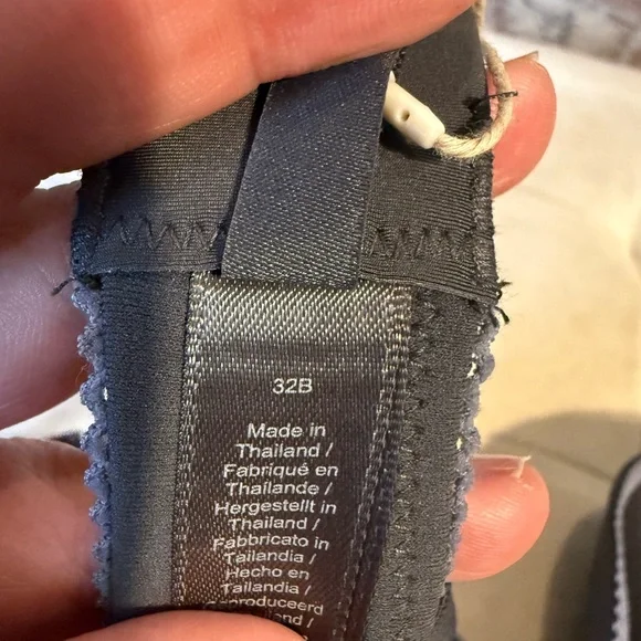 SKIMS bra - Picture 5 of 5